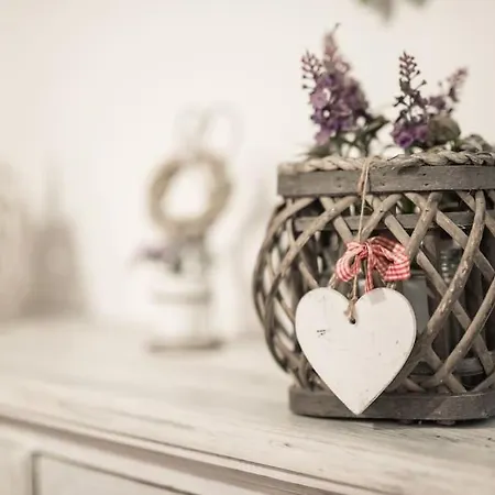 Shabby @trastevere شقة روما